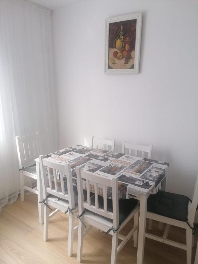 Апартаменты Apartament Alexia Оршова Экстерьер фото